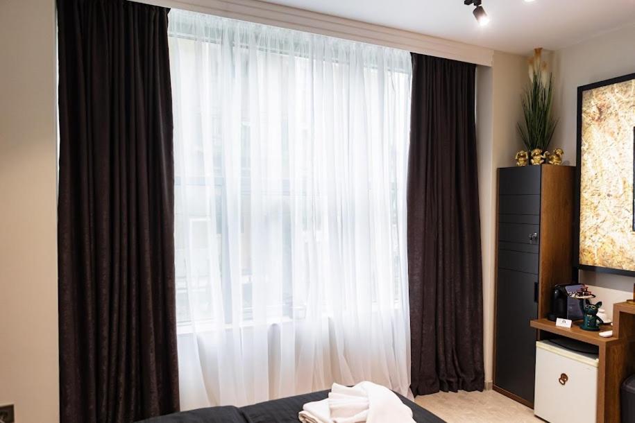 Luximo Room Veliko Tŭrnovo Eksteriør bilde